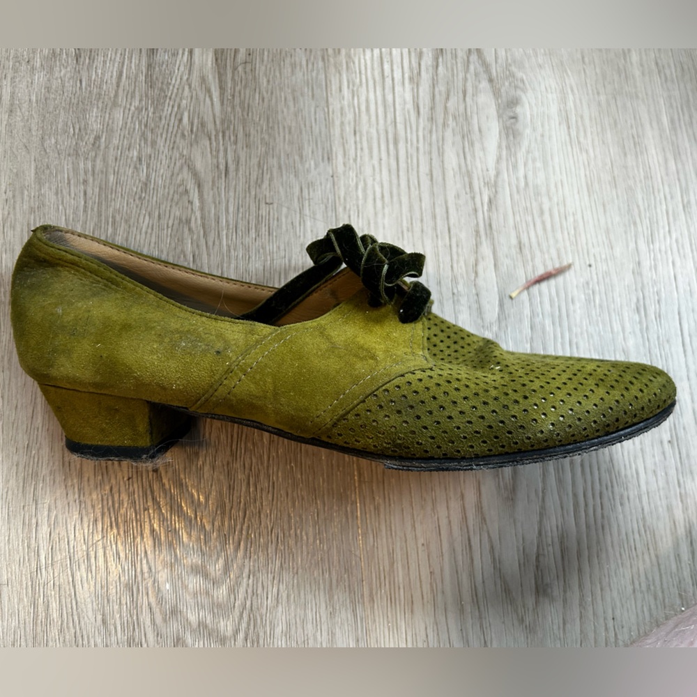 Chic Olive Green Women's Loafers